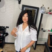 Loose Curly 2,3 or 4 Pacchetti+ Closure